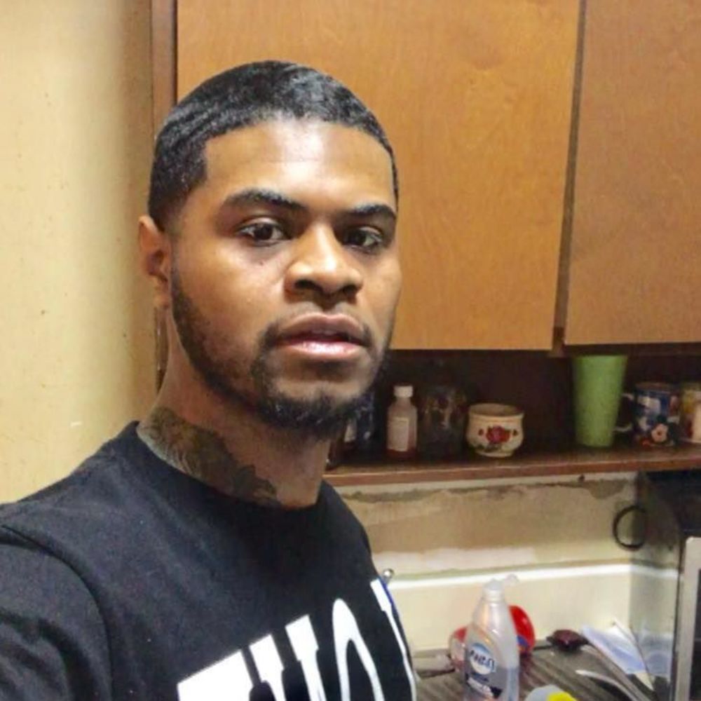 Meet your Posher, Khaleeq